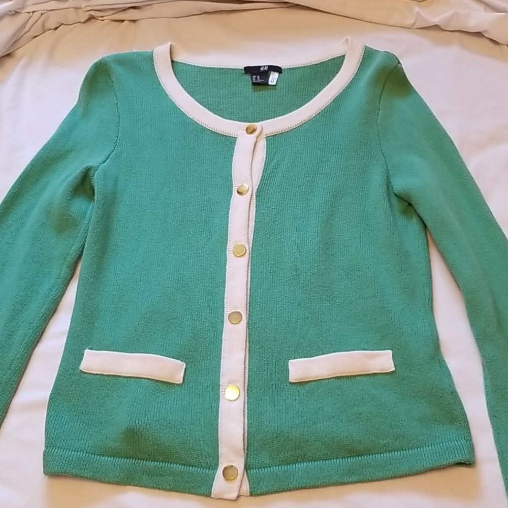 Hm button down sweater - Picture 2 of 6